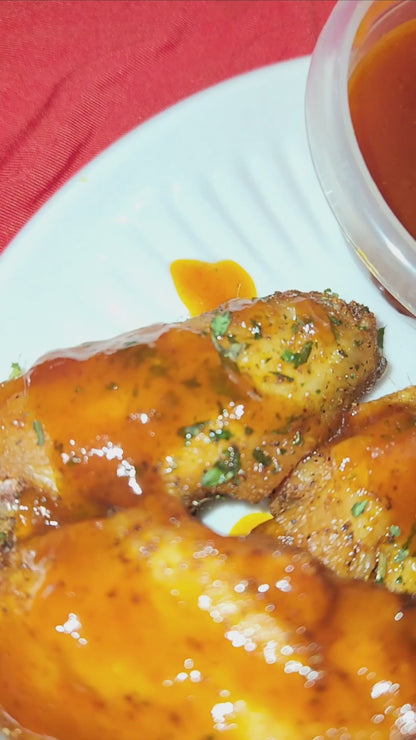 HONEY SRIRACHA STICKY WINGS